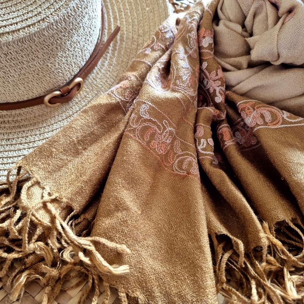 Warm Rich  Tan Pashmina with Pastel Pinks Embroidery 70% Pashmina 30%silk - Picture 5 of 12